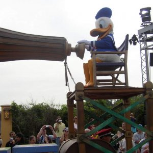 Euro Disney 02.  04.08.04 079