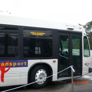 44
disney bus