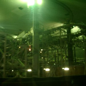 Space Mountain mit Beleuchtung