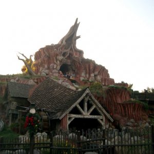Splash Mountain