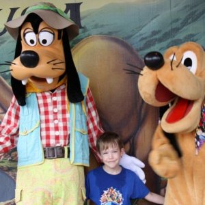 Goofy + Pluto