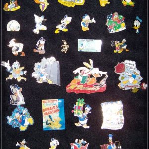 Auszug aus NYs und Clarkends Donald-Pin-Sammlung (05)