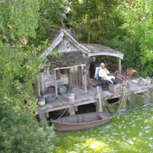 Frontierland 48