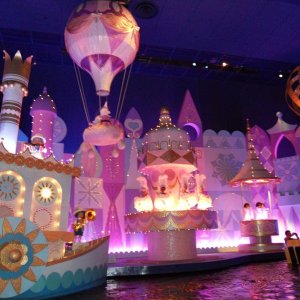 Schluss-Szene von It´s a small world