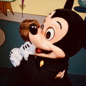 EPCOT CHRCON4 20180430 411300481691