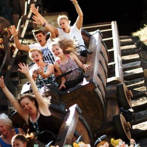 7 Dwarfs Mine Train