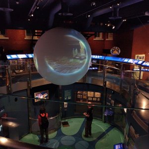 Walt_Disney_Family_Museum_EPCOT-Film_Globus_01.jpg