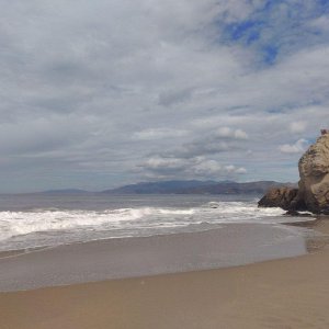 Beach_by_Seal_Rocks_01.jpg