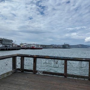Landing_Dock_for_Tour_Boats.jpg
