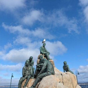 John_Steinbeck_Statuary_02.jpg
