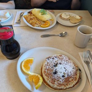 Big_Sur_Restaurant_Breakfast.jpg