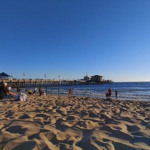 Santa_Monica_Beach_01.jpg