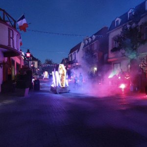 Universal_Studios_HHN_La_Llorna_Scare_Zone.jpg