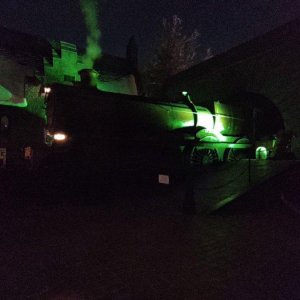 Universal_Studios_Hogsmeade_Train_at_Night.jpg