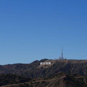 Hollywwod-Sign_from_Grifftih_Observatory.JPG