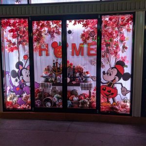 DISNEY_HOME_SHOP.jpg