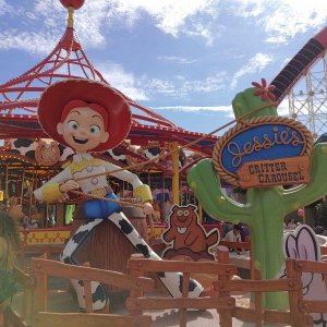 DCA_JESSIES_CRITTER_CAROUSEL.jpg