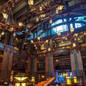 GRAND_CALIFORNIAN_HOTEL_LOBBY_01.jpg