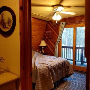 Sherwood-Forest_Cabin_06.jpg