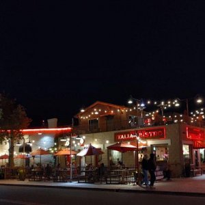 Williams_at_Night_02.jpg