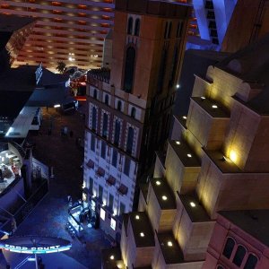 Las_Vegas_Luxor_05.jpg