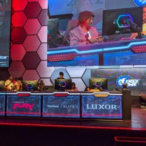 Las_Vegas_Luxor_E-Sport-Arena_02.jpg