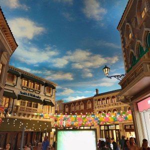 The_Venetian_Inside_04.jpg