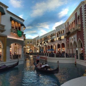 The_Venetian_Inside_06.jpg