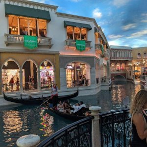 The_Venetian_Inside_07.jpg