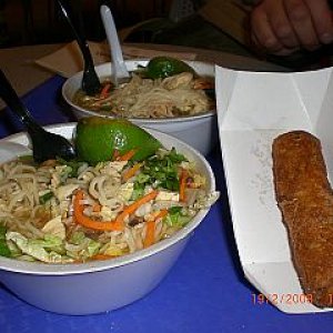 MK
noodle station