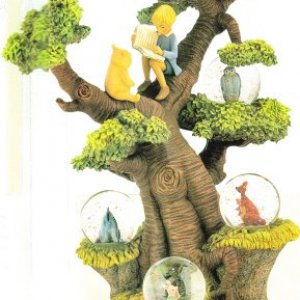 pooh 75th anniv. 10inch  2001  98$