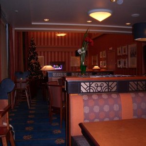 Disneyland Paris 2008; Empire State Club 024