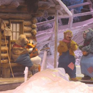 Mickey Winterwonderland Show