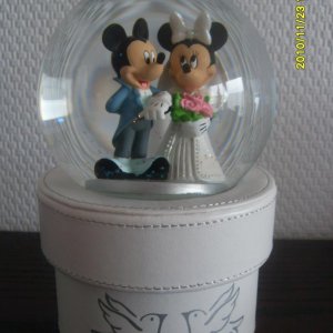 M&M Wedding Gift Box 2010