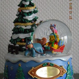 Pooh Wintry