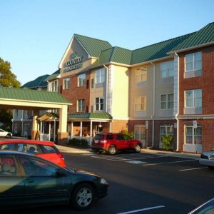 Country Inn and Suites Andrews Airforce Base