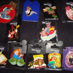 Pins zum eventuellen Tausch limitiert 2