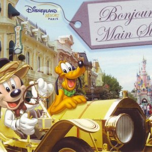 Postkarte von Destiny aus dem Disneyland Paris