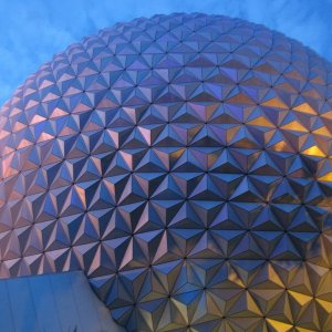 Spaceship Earth_1