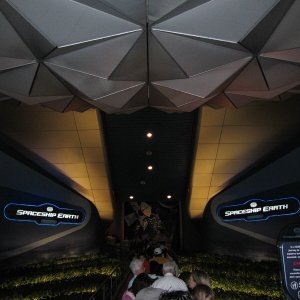 Spaceship Earth_2