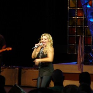 Taylor Dayne