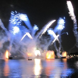 IllumiNations_4