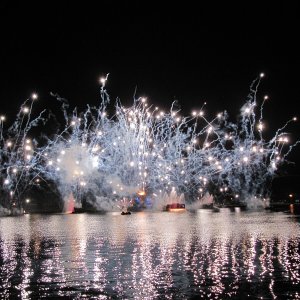 IllumiNations_11