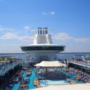 Pooldeck 3