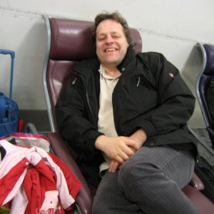 Zwischenstopp in London - nach einer langen Nacht im Flugzeug erst mal ausstrecken ...