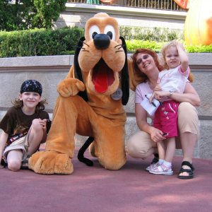 15.10.2008:
Magic Kingdom - Gruppenfoto mit Pluto