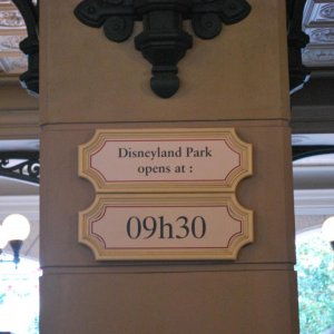 Disneyland Park opens at 9.30
