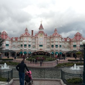 Disneyland Hotel