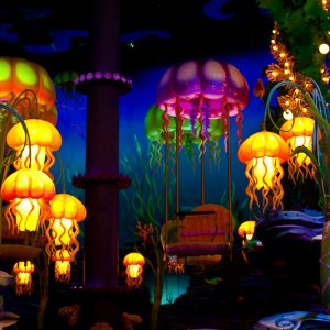 Disney Sea - Mermaid Lagoon - Jumpin' Jellyfish