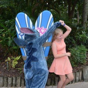 WDWRESORTSANDMORE TLCHARACTER 20170903 8093555421